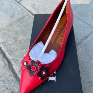 Size 6 coach flat shoes